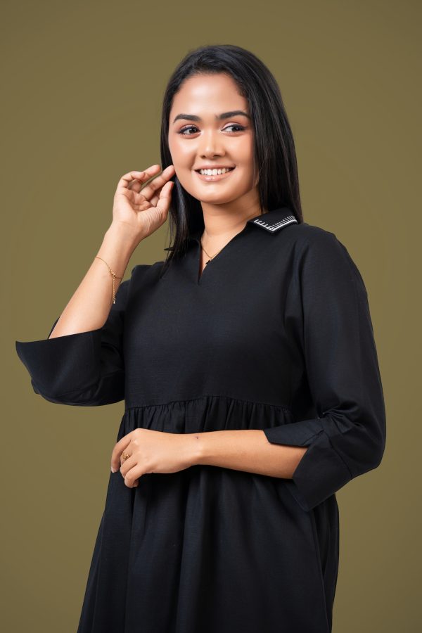 Collar Contrast Embroidered Short Dress - Image 5