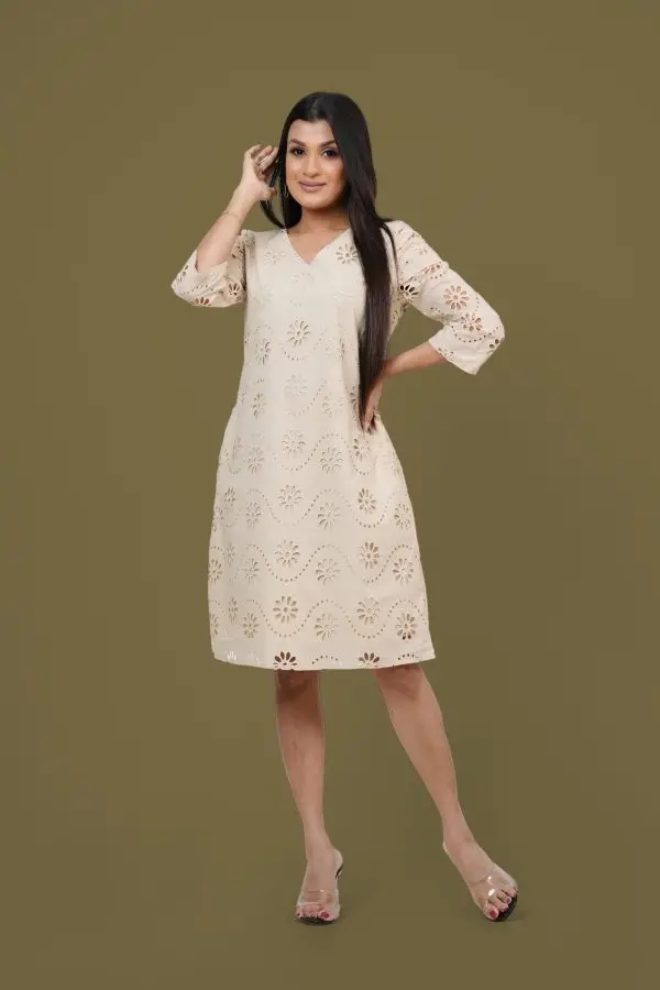 V-necked Cutlawn Short Dress(Lined) - Image 4