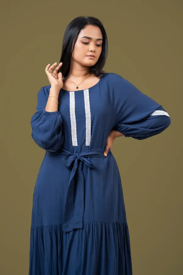 Lace Detail Front Tie-up Maxi Dress