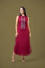 Embroidered Sleeveless Maxi Dress - Image 3