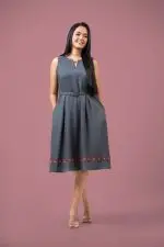 Hem Embroidered Sleeveless Short Dress - Image 3