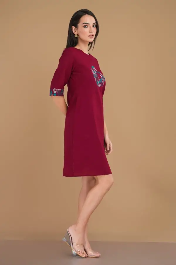 Floral Embroidered Short Dress - Image 4