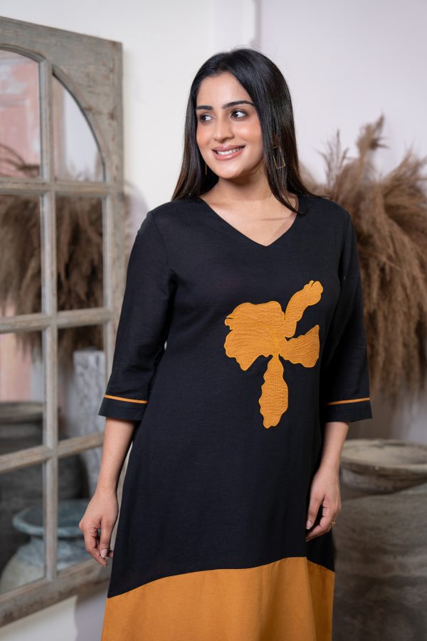 Color Block Floral Applique Detailed Midi Dress - Image 5