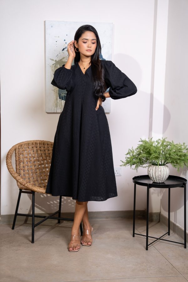 V-neck Inverted Pleat Detail Midi Dress - Image 2