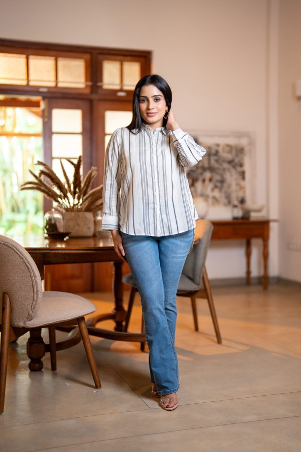 Monochrome Stripe Printed Shirt - Image 3