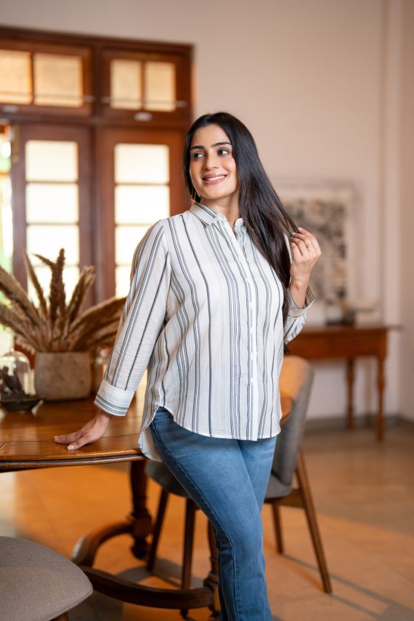 Monochrome Stripe Printed Shirt - Image 2