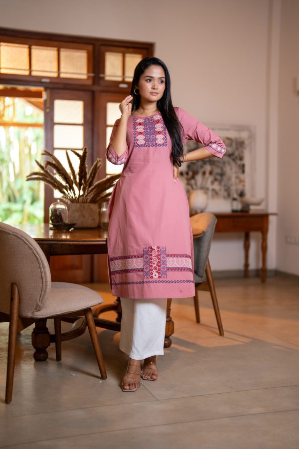 Geometric Embroidery Detailed Kurta Top - Image 4