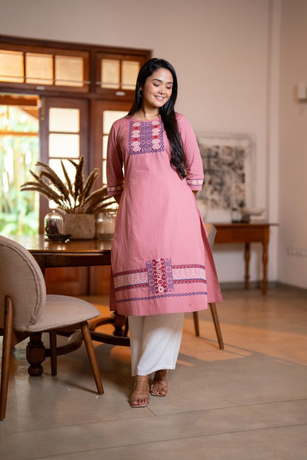 Geometric Embroidery Detailed Kurta Top - Image 2