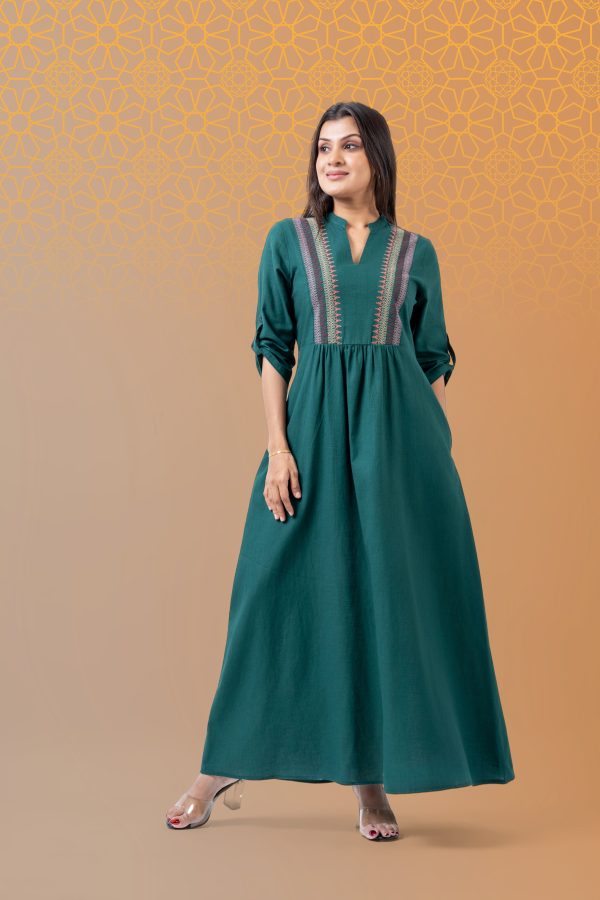 Sleeve Tab Detail Embroidered Maxi Dress - Image 5
