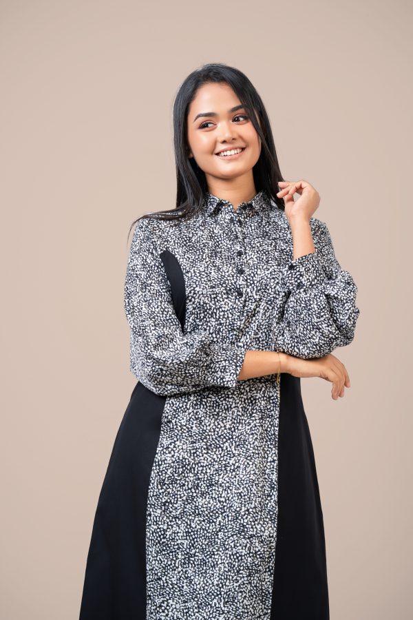 Monochrome Colorblock Maxi Shirt Dress - Image 2