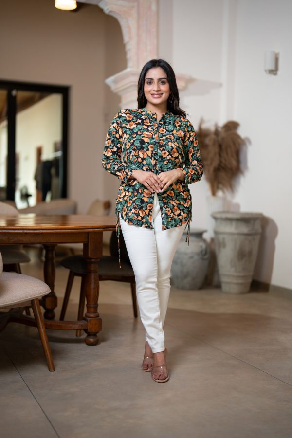 Floral Patterned Button-Down Blouse - Image 5