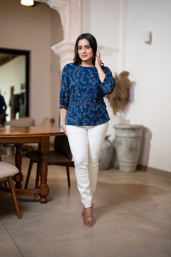 Floral Printed Puff Sleeve Blouse - Image 4