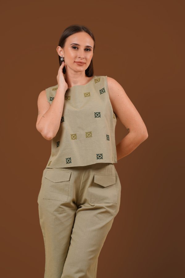 Embroidered Casual Sleeveless Top and Pants Set - Image 3