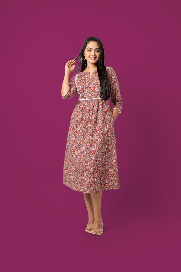 Leaf Patterned Lace Detail Midi Dress - Image 4
