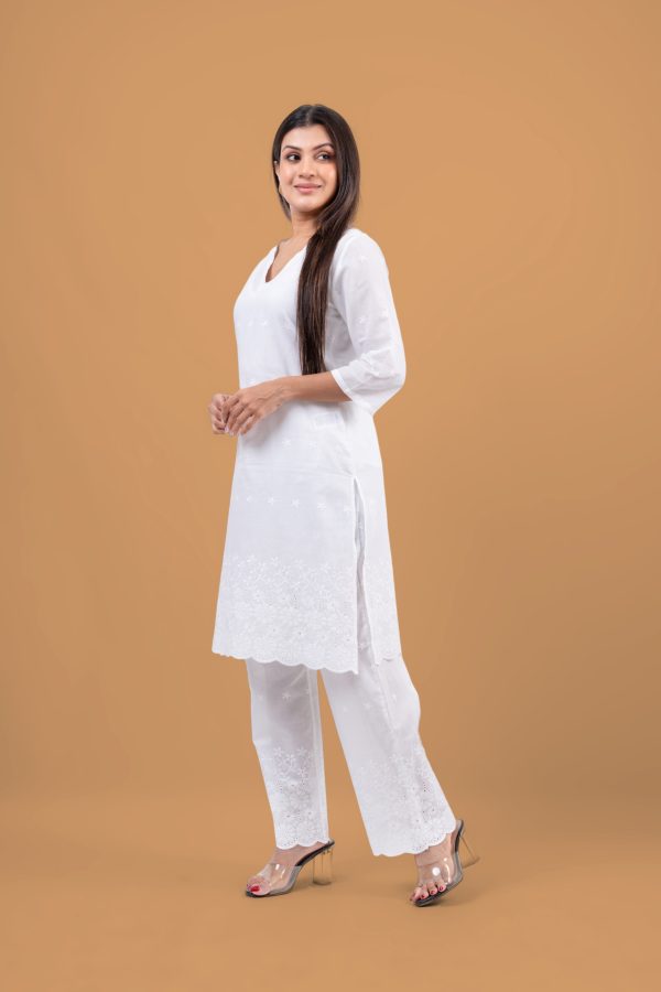V Neck Kurta and Pants Set - Image 3