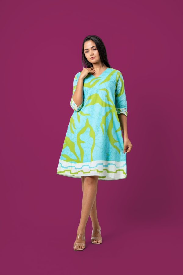 Abstract Patterned Batik Short Dress - Image 4