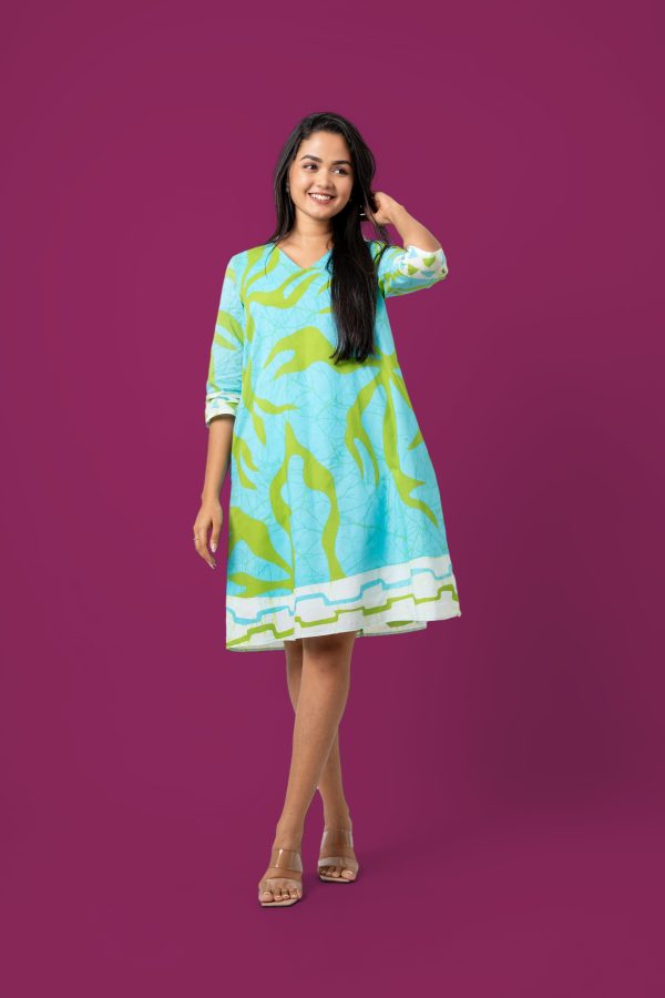 Abstract Patterned Batik Short Dress - Image 3