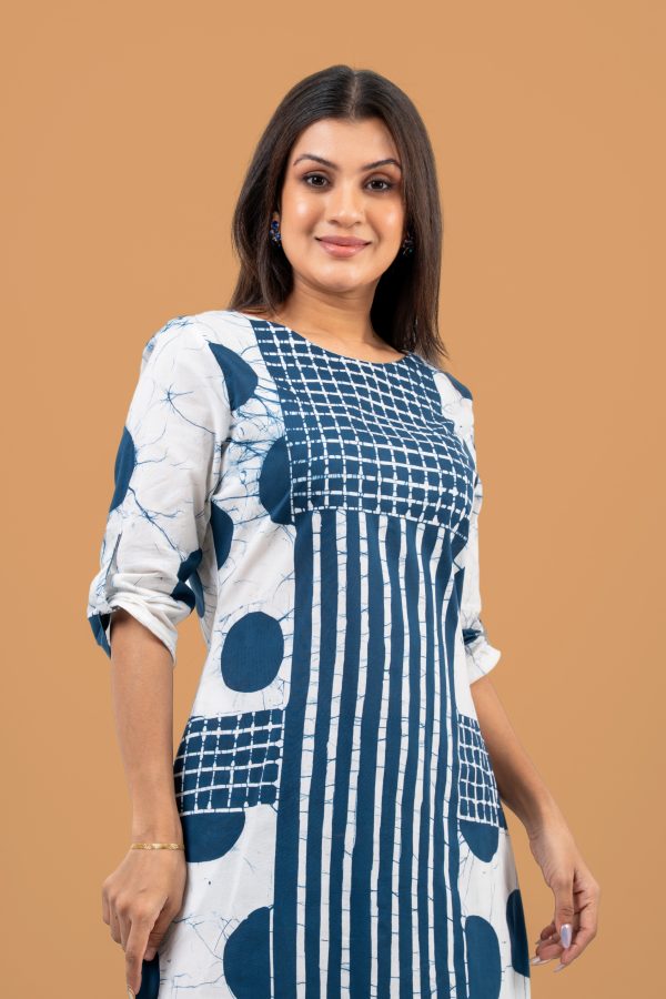 Geometric Patterned Batik Maxi Dress