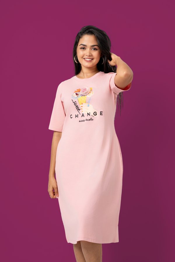 3D Embellished Loose Fit Midi T-shirt Dress - Image 3