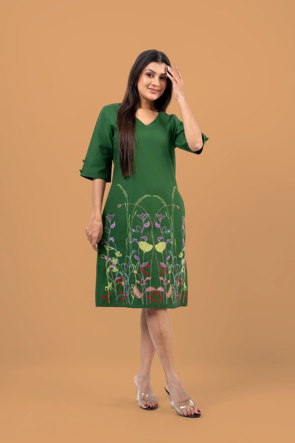 Floral Embroidery Detail V-Neck Short Dress - Image 3