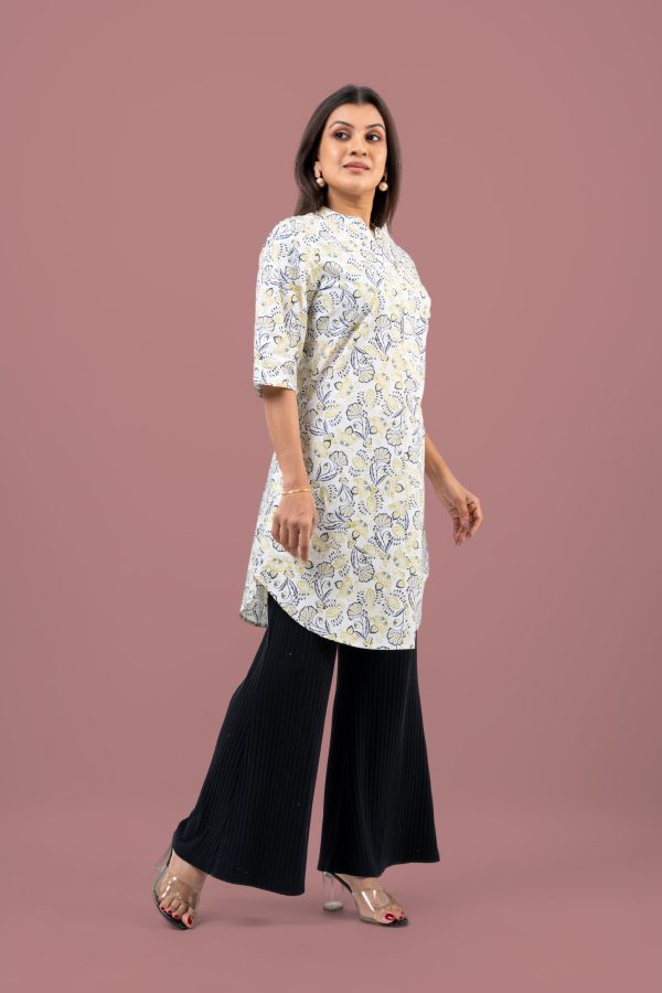 Floral Patterned Curved Hem Kurta Top - Image 5