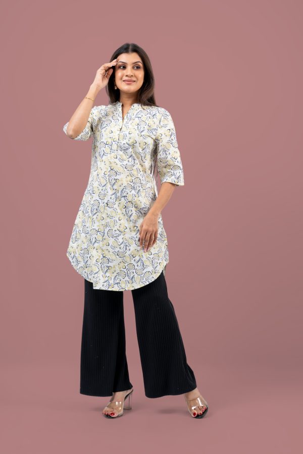 Floral Patterned Curved Hem Kurta Top - Image 3