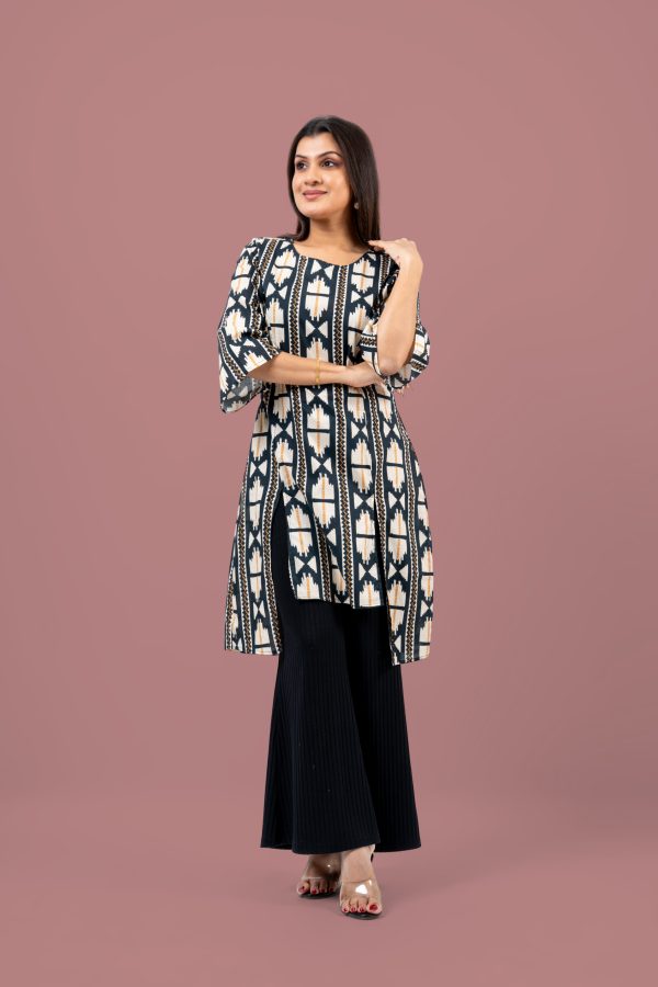 Double Slit Detail Kurta Top - Image 3