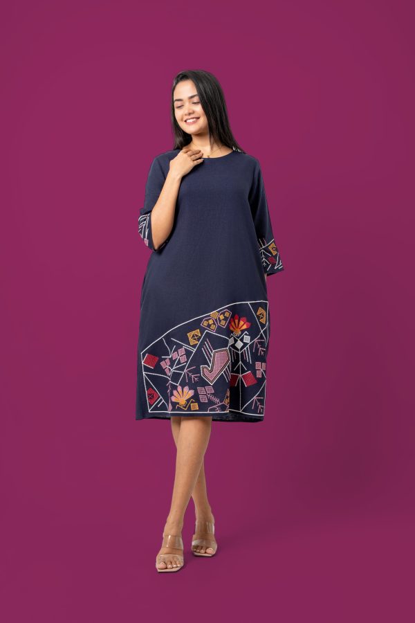 Abstract Embroidery Detail Short Dress - Image 4