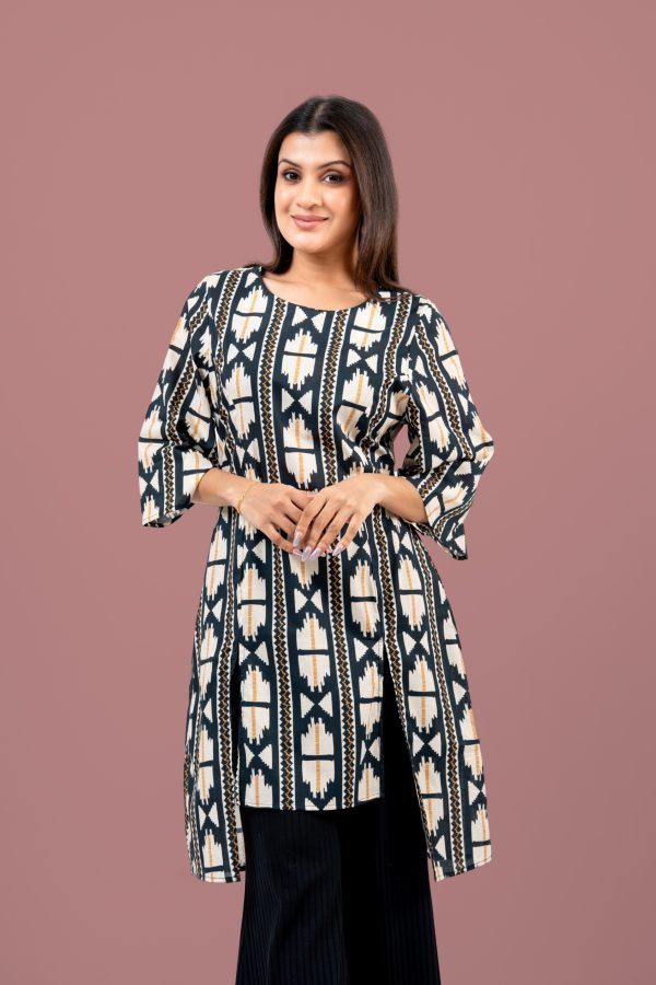 Double Slit Detail Kurta Top - Image 2