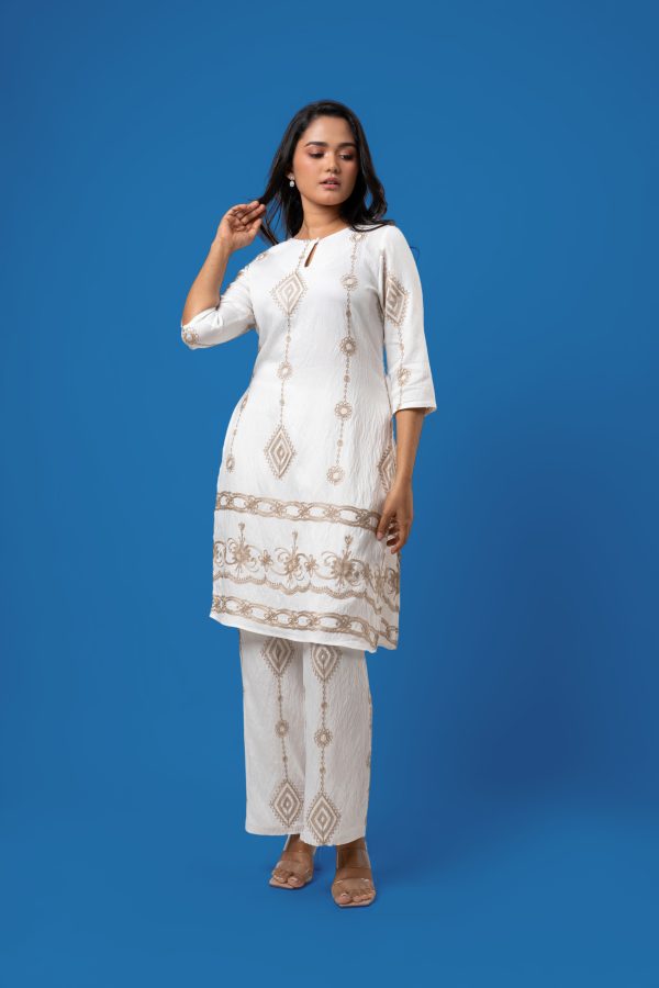 Keyhole Detail Kurta Top and Pants Set - Image 4