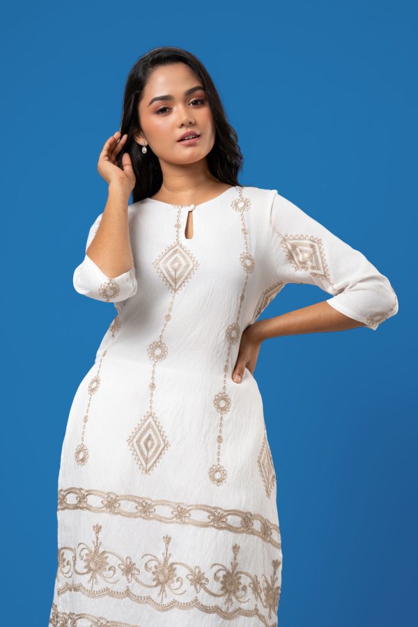 Keyhole Detail Kurta Top and Pants Set
