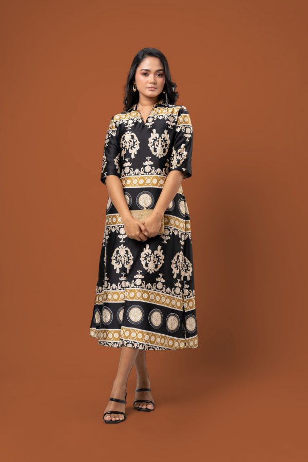Slit Detail Collared Satin Midi Dress - Image 4