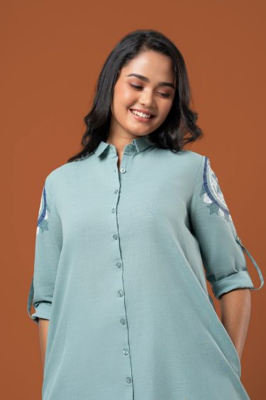 Loose Fitted Print Detail Short Shirt Dress