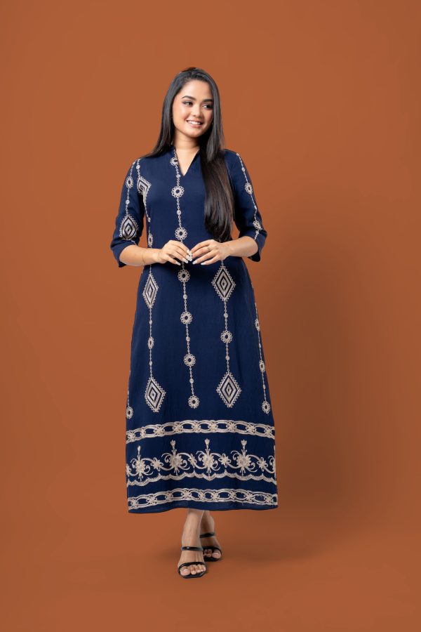 Metallic Embroidered Maxi Evening Wear Dress - Image 3