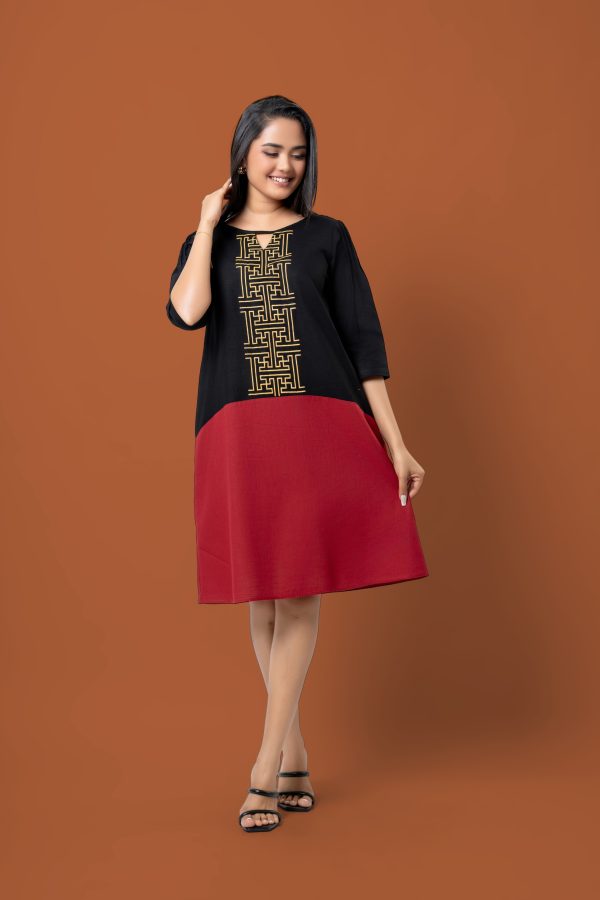 Loose Fitted Abstract Print Detail Colourblock Short Dress - Image 2