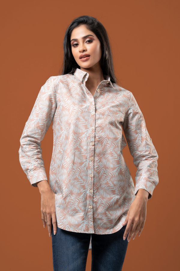 Leaf Patterned High-Low Hem Shirt Blouse - Image 2