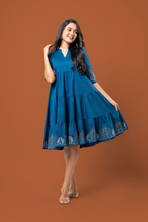 Embroidery Detail Tiered Short Dress - Image 2