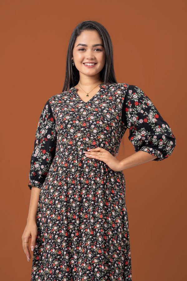 Floral Embroidered Puff Sleeve Maxi Dress - Image 2