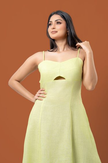 Front Cutout Detail Strappy Maxi Dress