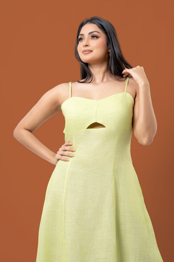 Front Cutout Detail Strappy Maxi Dress