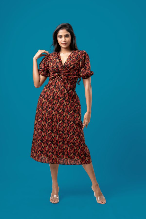 Front Crossover Twist Detail Midi Dress - Image 5