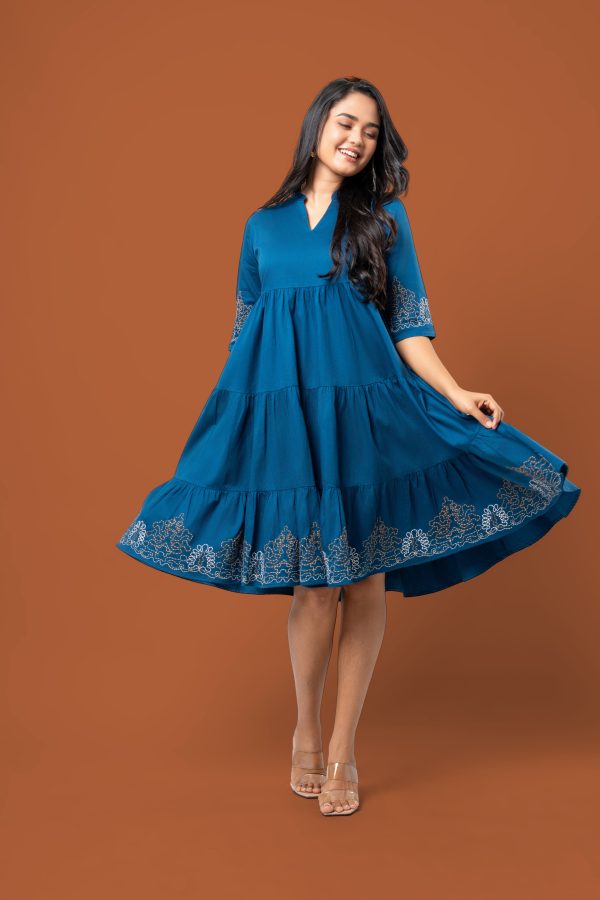 Embroidery Detail Tiered Short Dress - Image 5
