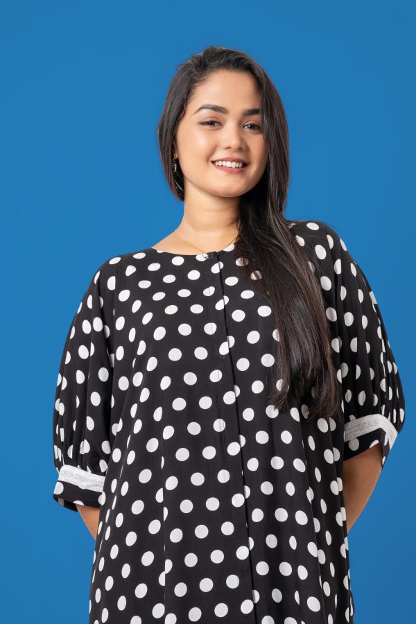 Baggy Lace Detail Sleeved Button-Down Short Dress