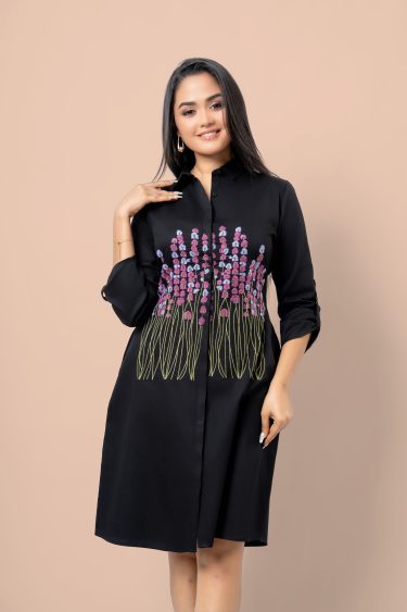 Floral Embroidery Detailed Short Shirt Dress