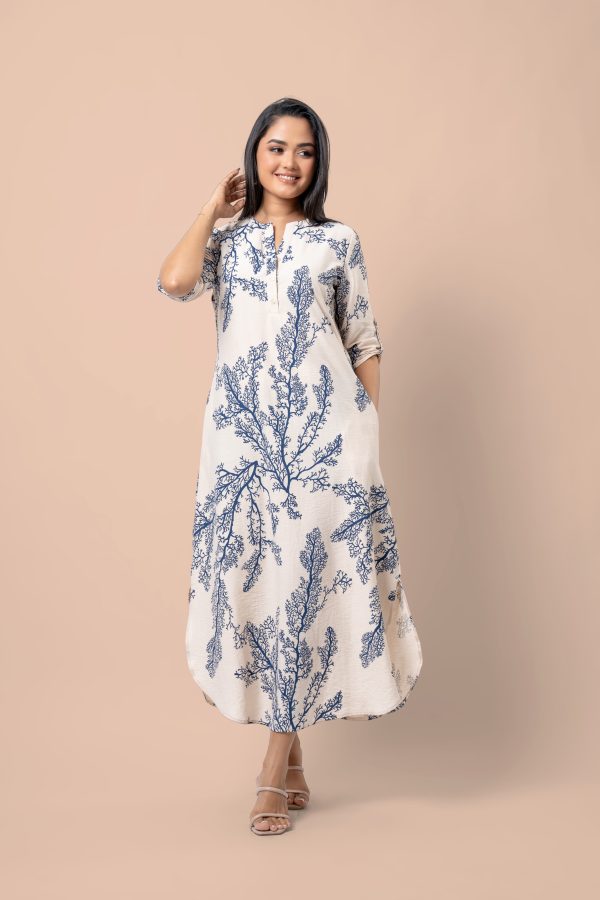 Botanical Patterned Curved Hem Maxi Dress - Image 5