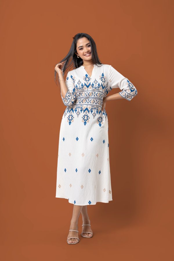 Colourblock Embroidery Detail Maxi Dress - Image 4