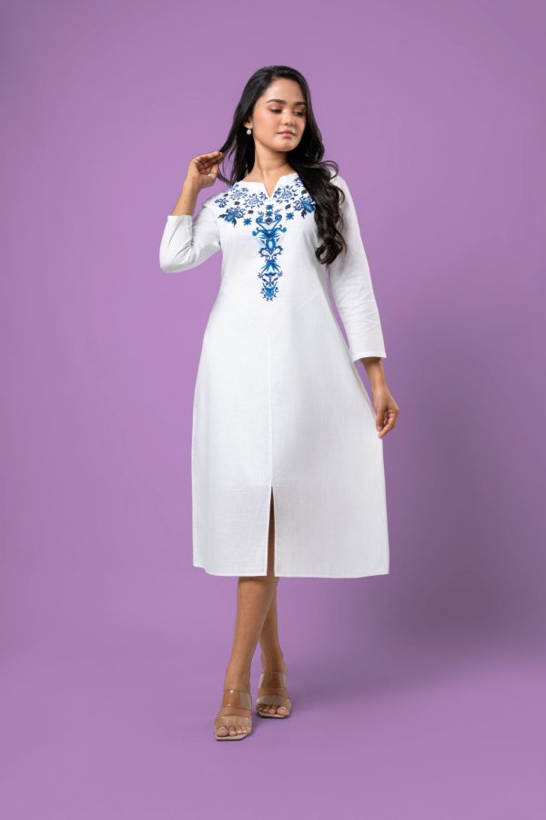 Front Slit Detail Embroidered Midi Dress - Image 3