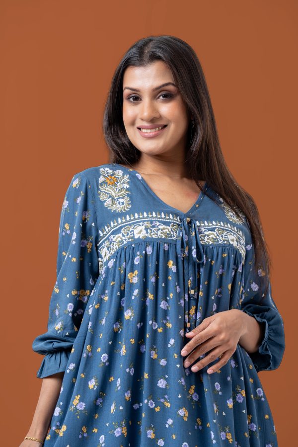 Embroidered Front Gather Detail Short Dress - Image 2