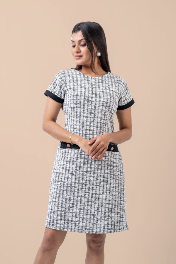 Contrast Detailed Short Tweed Dress - Image 2