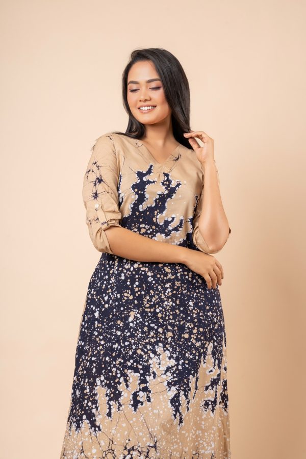 Splatter Patterned Batik Maxi Dress - Image 2